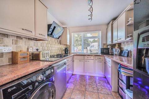18 Ludlow Close, Basingstoke, RG23 8QW