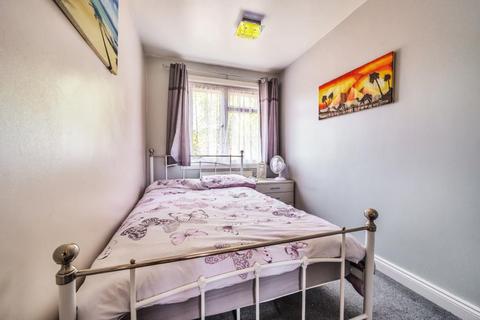 18 Ludlow Close, Basingstoke, RG23 8QW