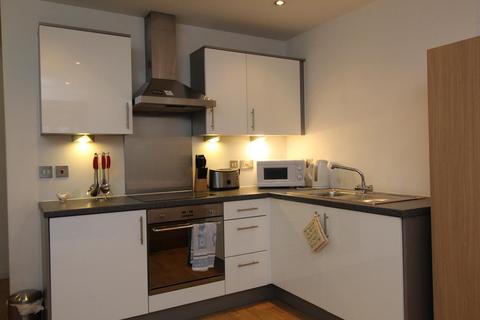 1 bedroom flat to rent, One Brewery Wharf, Leeds, UK, LS10