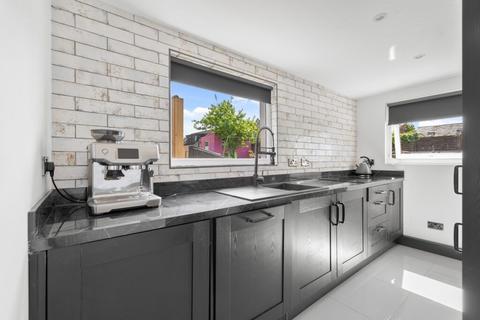 Lower Allanview Moray Street, Blackford, Auchterarder, PH4 1PY