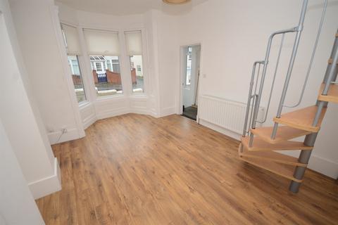 2 bedroom end of terrace house for sale, Roman Road, South Shields