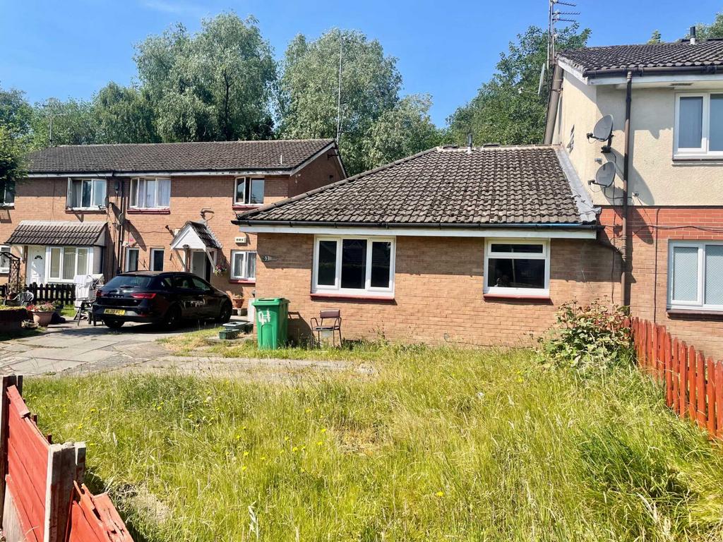 Givendale Drive, Cheetham Hill 1 bed bungalow £600 pcm (£138 pw)