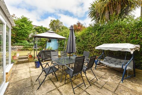 14 Beavers Close, Alton, GU34 2EF