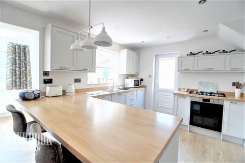 170 Chapel Road, Chapeltown, Sheffield, S35 1QA