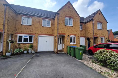 3 bedroom terraced house to rent, Amarylis Close, Fareham, Hampshire. PO15 5LQ