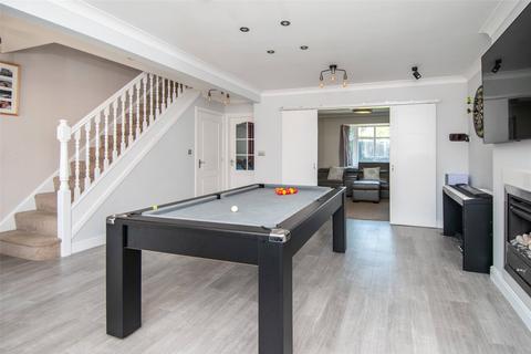 3 Four Oaks Drive, Marlbrook, Bromsgrove, B61 0SF