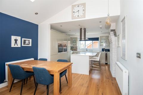 3 Four Oaks Drive, Marlbrook, Bromsgrove, B61 0SF