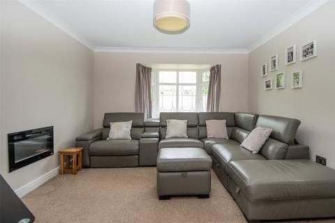 3 Four Oaks Drive, Marlbrook, Bromsgrove, B61 0SF