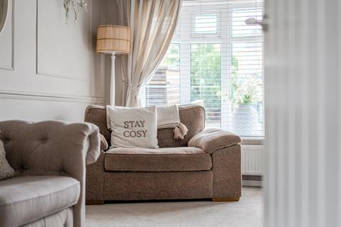 3 bedroom semi-detached house for sale, Rhallt Drive, Guilsfield, Welshpool, Powys, SY21