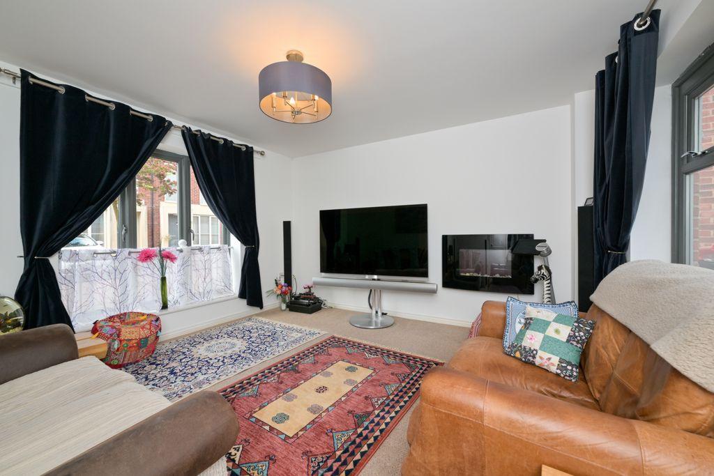 Village Drive, Lawley, TF4 4 bed detached house for sale £309,995