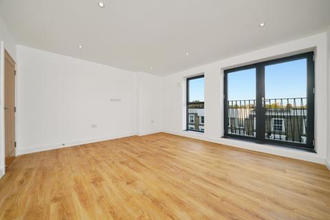 2 bedroom flat to rent, Malden Road, Chalk Farm, London