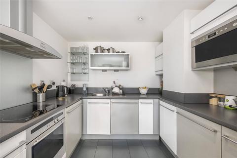 2 bedroom flat for sale, Orion Point, 7 Crews Street, London