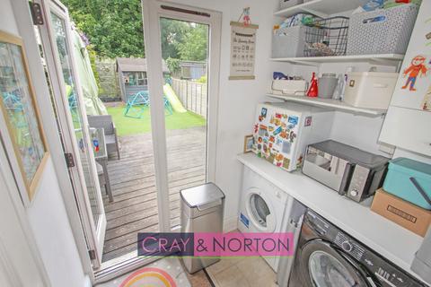 15 Dalmally Road, Croydon, CR0 6LU