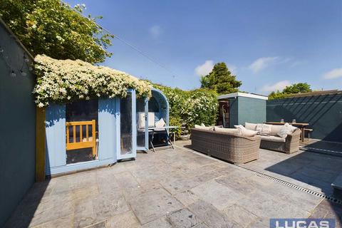 3 bedroom detached bungalow for sale, Nant Y Felin, Pentraeth