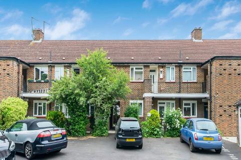 9 Perth Close, London, SW20 0AJ