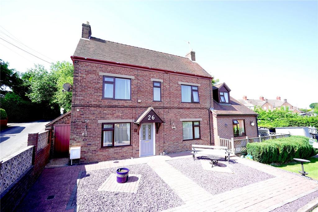 Hillside Road, Ketley Bank, Telford, Shropshire, TF2 4 bed detached