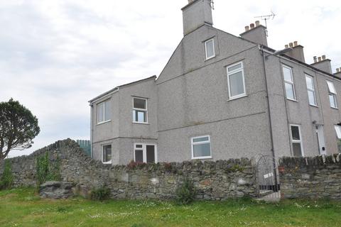 2 bedroom semi-detached house to rent, Hibernia Row, Holyhead, LL65