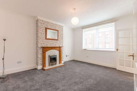 3 bedroom villa to rent, 2966L Logie Green Road, Edinburgh, EH7 4EY