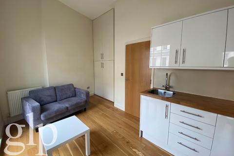 1 bedroom apartment to rent, Shaftesbury Avenue WC2H