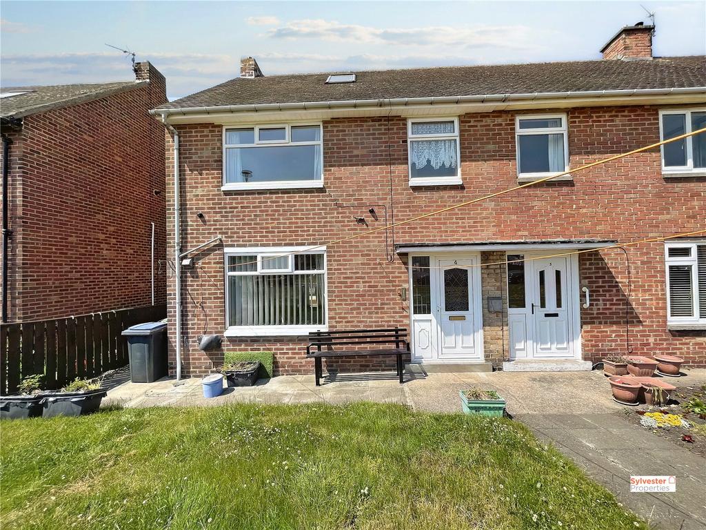 Lambton Gardens, Burnopfield, NE16 3 bed terraced house £105,000