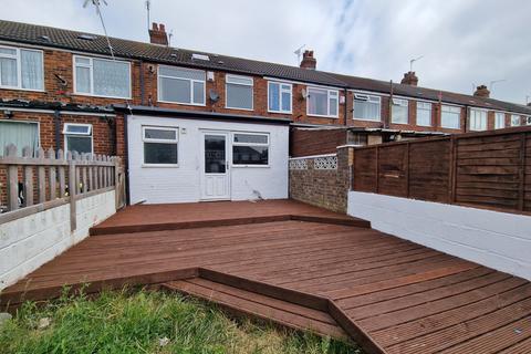 4 bedroom terraced house to rent, Rensburg Street, Hull, North Humberside, HU9