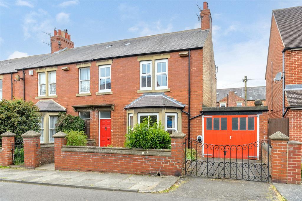 Fenwick Grove, Morpeth, Northumberland, NE61 4 bed semidetached house