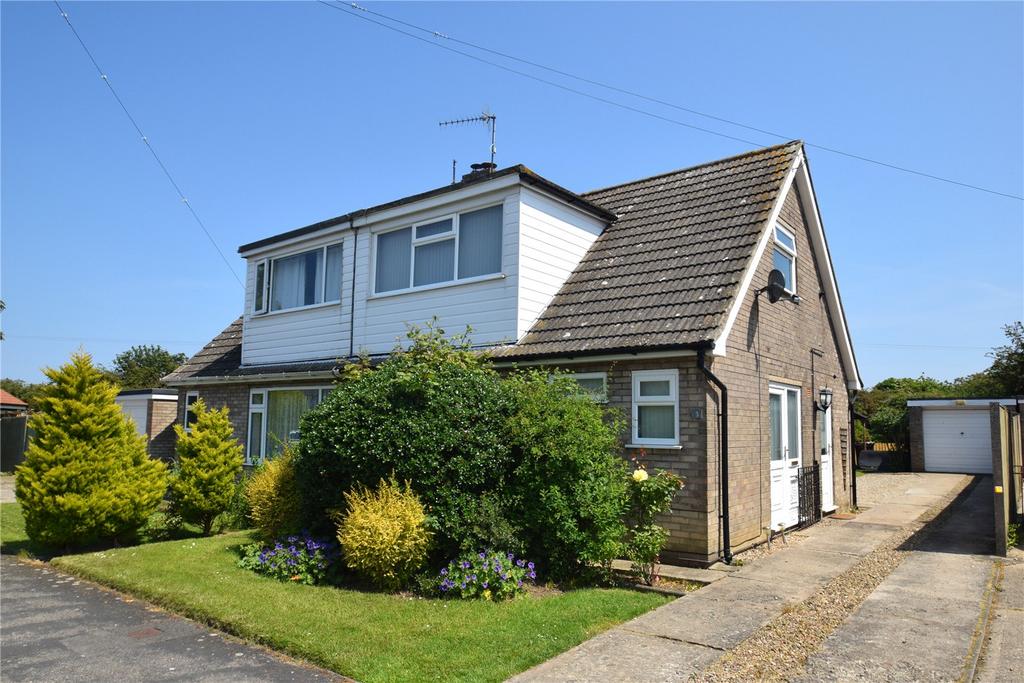 Grange Close, Lebberston, North Yorkshire, YO11 3 bed semidetached