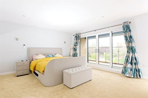 6 bedroom detached house for sale, Redland Drive, Loughton, Milton Keynes, Buckinghamshire, MK5