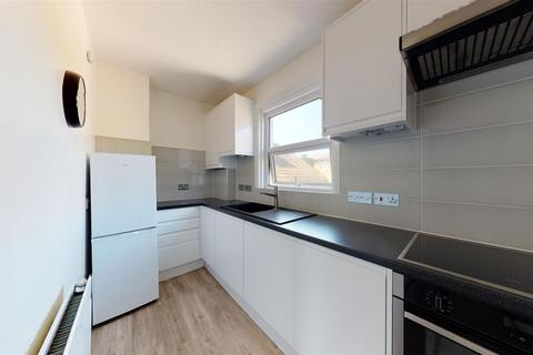 1 bedroom flat for sale - Gordon Road, Cliftonville, CT9