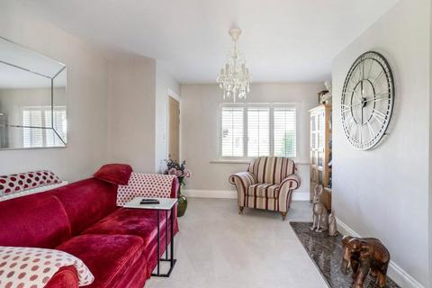 Pear Tree Villa Main Street, Willersey, Broadway, WR12 7PJ