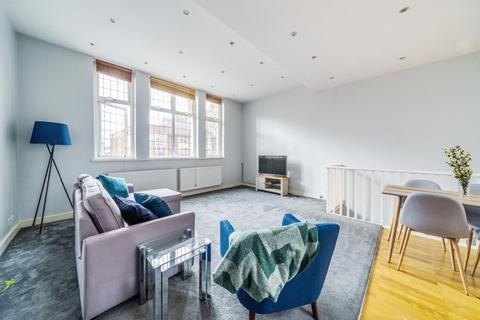 86a High Street, London, W3 6QX