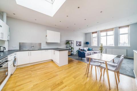86a High Street, London, W3 6QX