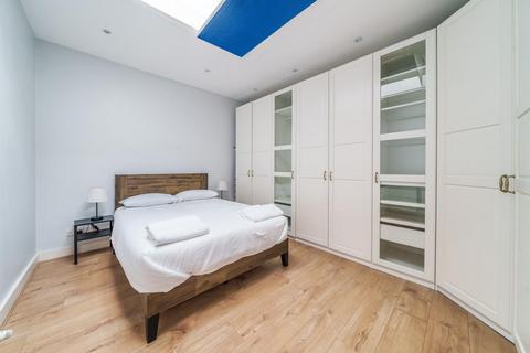 86a High Street, London, W3 6QX