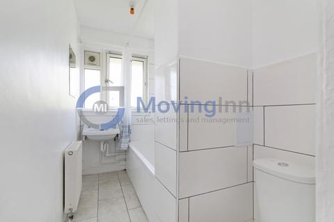 219 Villas Road, London, SE18 7PP