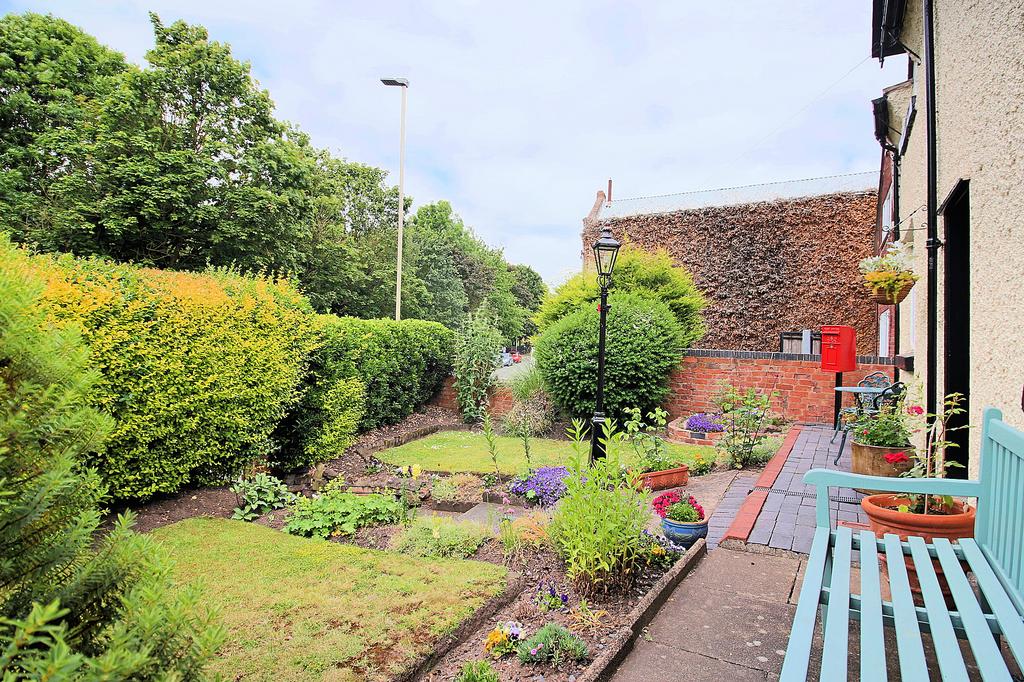 Thurcaston Road, Old Belgrave, Leicester 3 bed detached house for sale