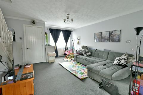 3 bedroom terraced house for sale, Northumbrian Way, Royal Quays, North Shields