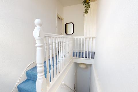 1 bedroom flat to rent, Downhill Park
