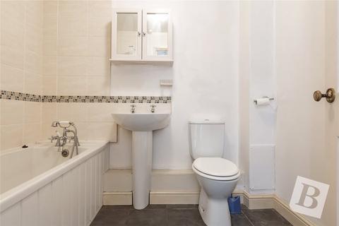 51 Latimer Drive, Hornchurch, RM12 6TN