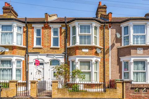 121 Engleheart Road, London, SE6 2EU