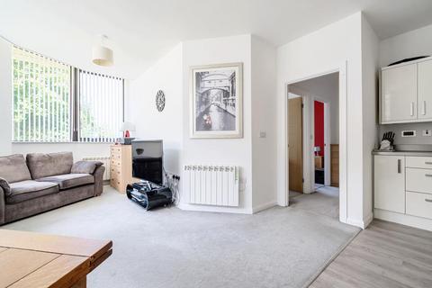 2 bedroom flat for sale - Swindon,  Wiltshire,  SN5