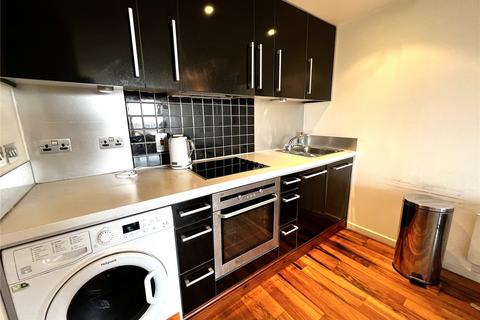 2 bedroom flat to rent, Riverside Way, Leeds, West Yorkshire, LS1