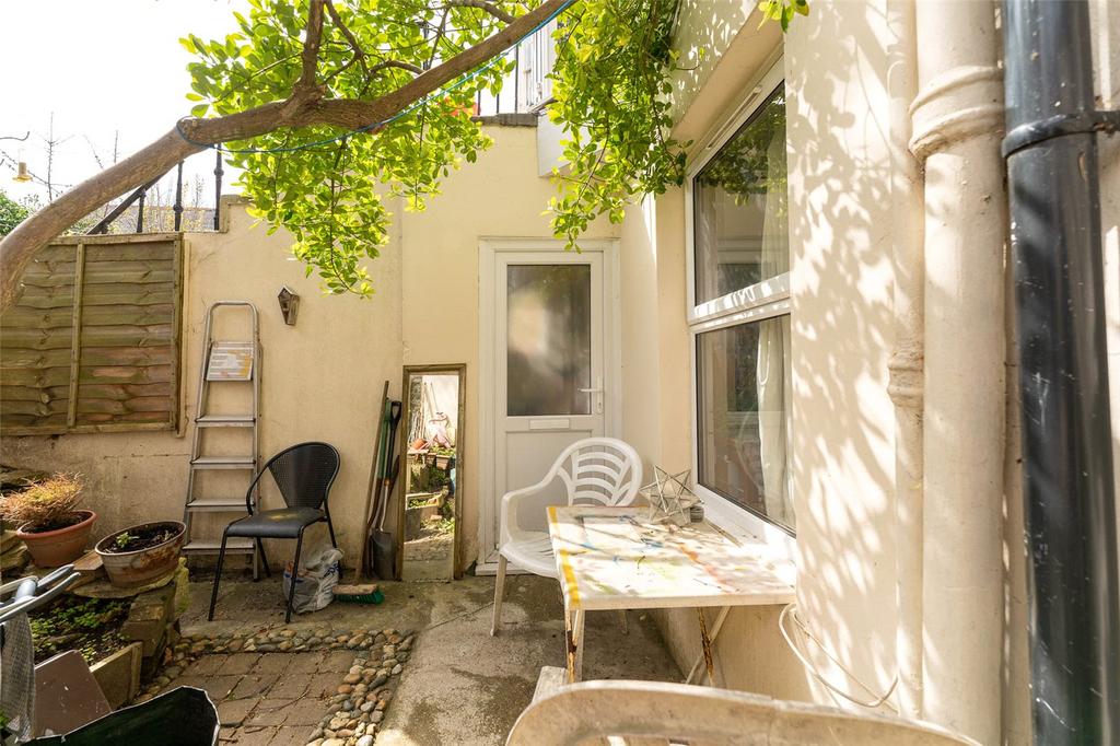 Hova Villas, Hove, East Sussex, BN3 7 bed semidetached house for sale £1,250,000