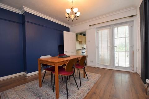 18 Howard Road, Nuneaton, CV10 7ES