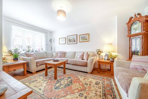 22 Tiger Moth Lane, Elstead, Godalming, GU8 6FD