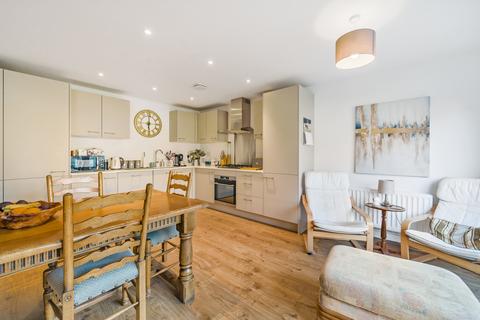 22 Tiger Moth Lane, Elstead, Godalming, GU8 6FD