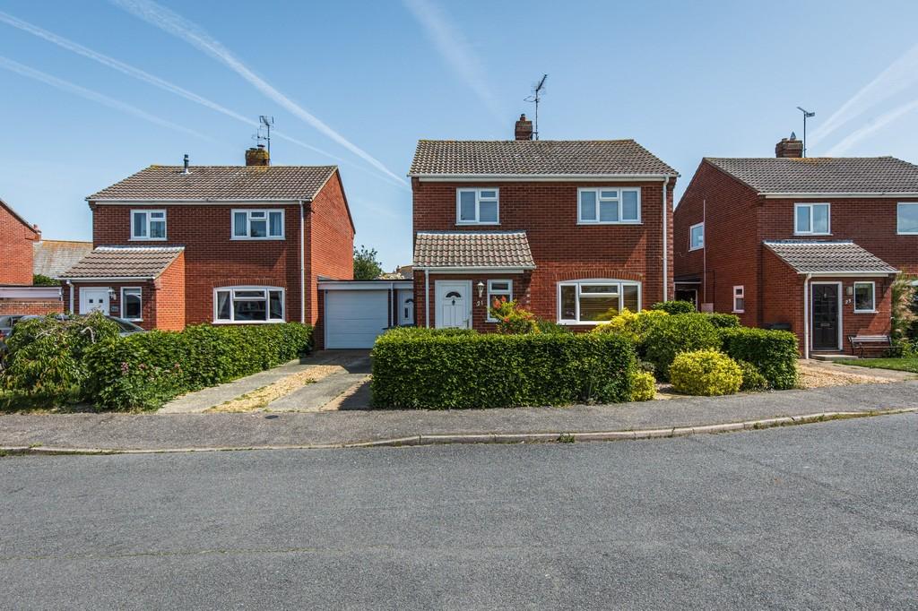 Hunstanton 3 bed link detached house for sale £399,995