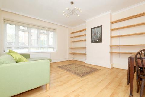 3 bedroom flat to rent, Collins Road, Highbury