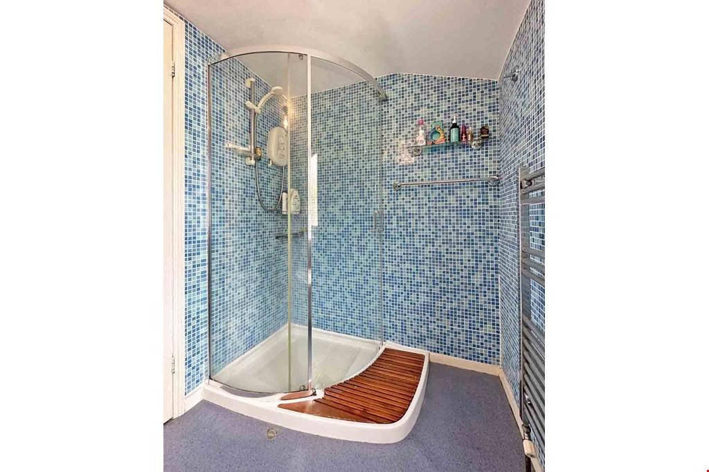 3eeef343-478f-47f2-bd10-56f9c7cbd68d