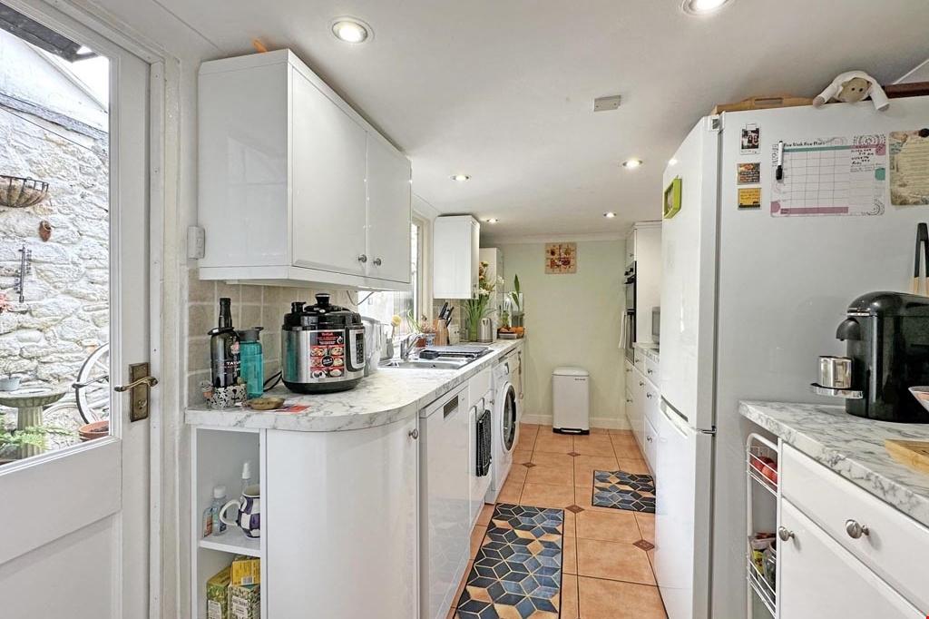 C5666e85-9b0c-426a-be99-6ac6e6b32675