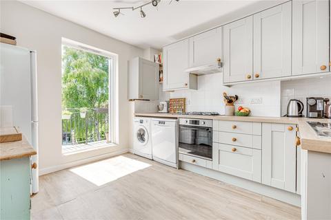 127a Lansdowne Way, London, SW8 2NP